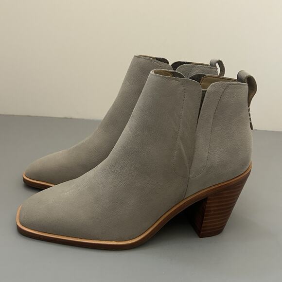 NYDJ JoleneGo Suede Block Heel Boots Women Sz 6.5 Color Taupe - Picture 5 of 12